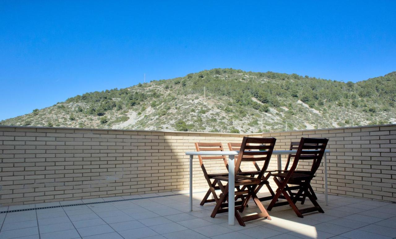 Tranquil Duplex In Sitges, Barcelona,Sea Views, Parking, Terrace Lägenhet Exteriör bild