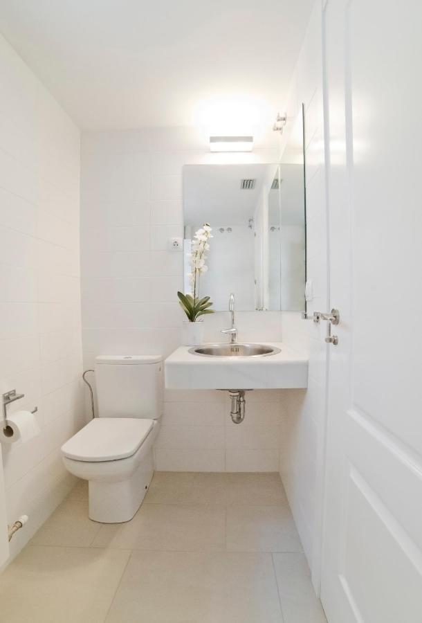 Tranquil Duplex In Sitges, Barcelona,Sea Views, Parking, Terrace Lägenhet Exteriör bild