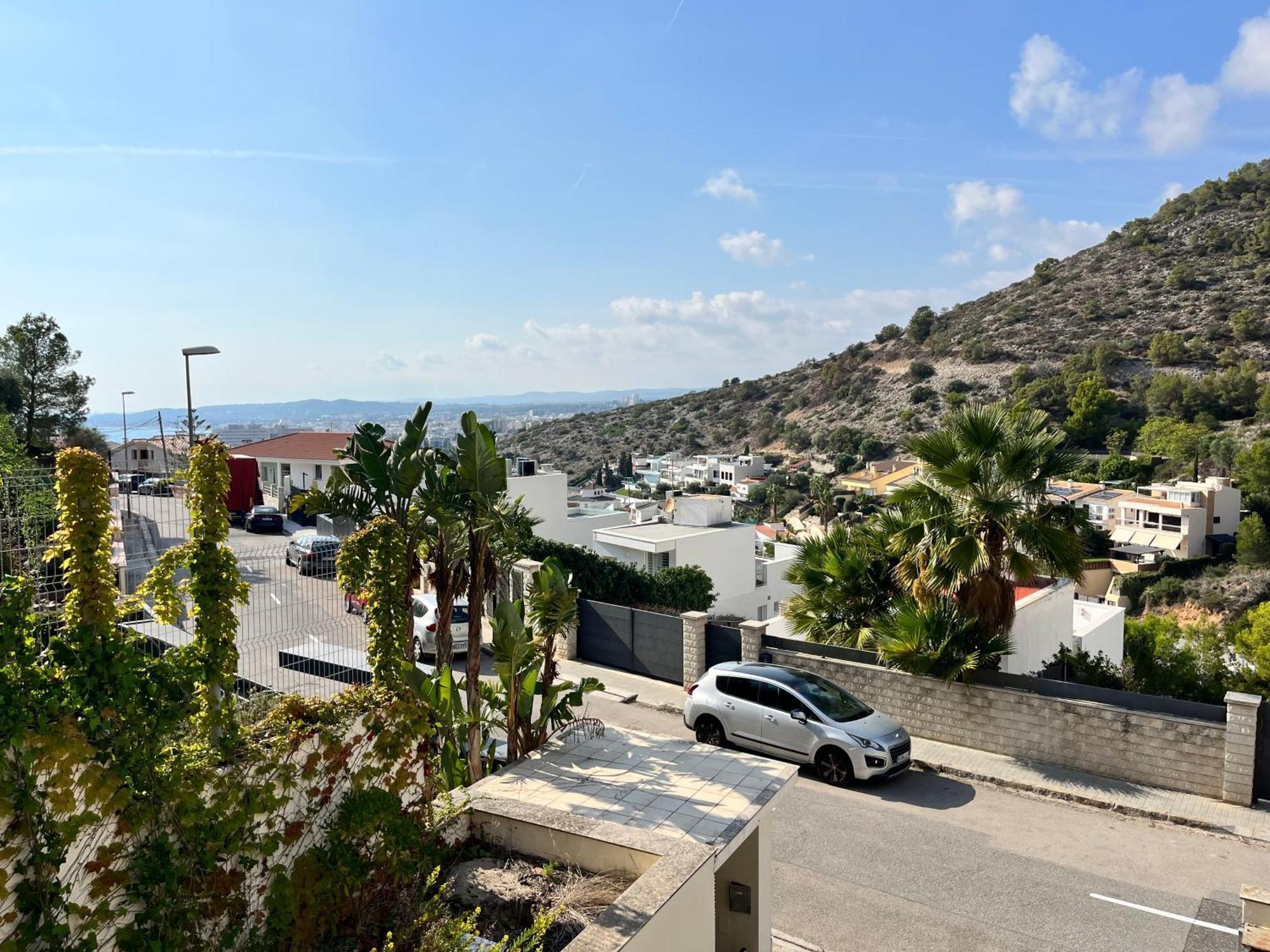 Tranquil Duplex In Sitges, Barcelona,Sea Views, Parking, Terrace Lägenhet Exteriör bild